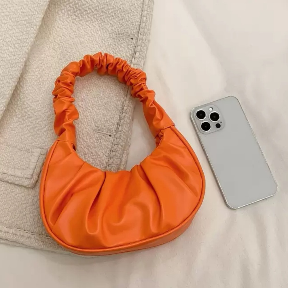 Mini Ruched Handbag - Picture 5 of 5